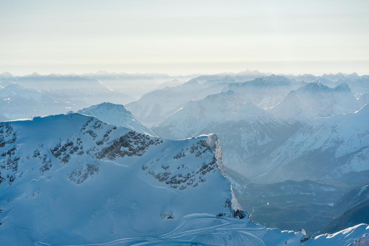 Aja Garmisch-Partenkirchen Ngoại thất bức ảnh
